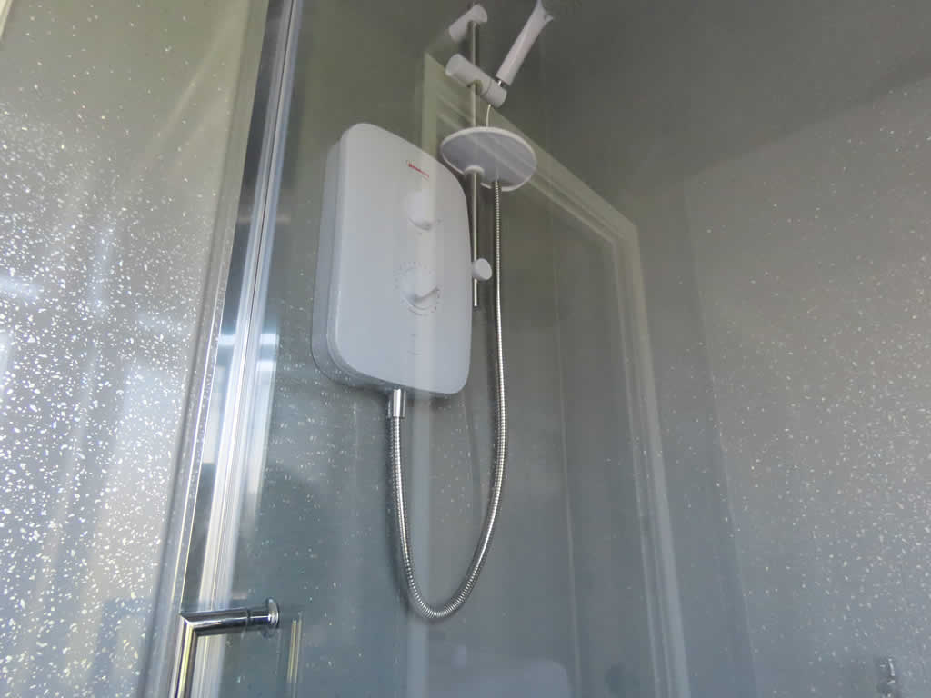 Ramsgate room shower