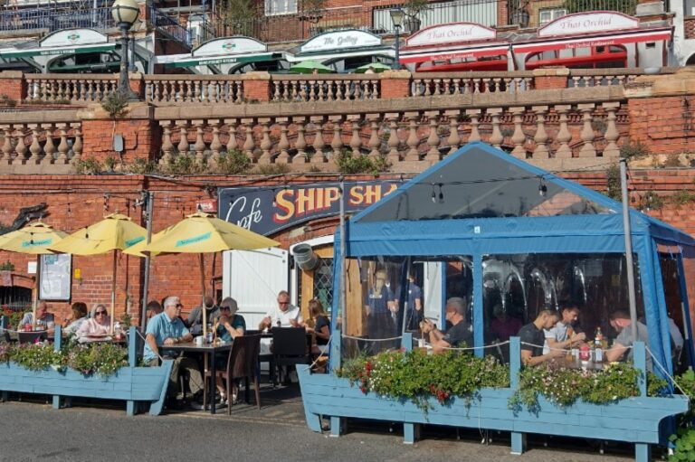 Ship Shape Café Bar