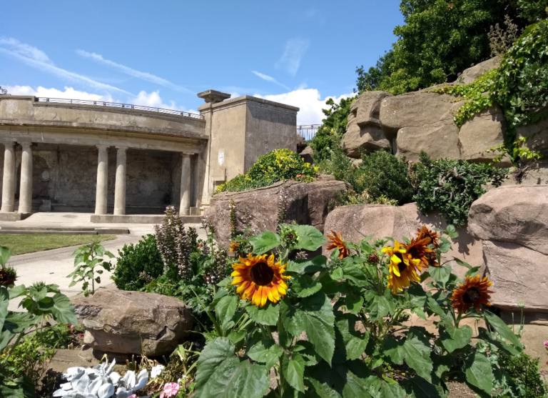 Winterstoke Gardens
